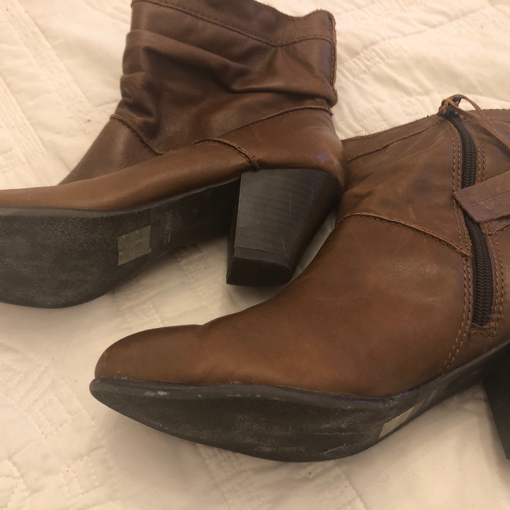 Call it Spring Size 10  Leather Ankle Boots